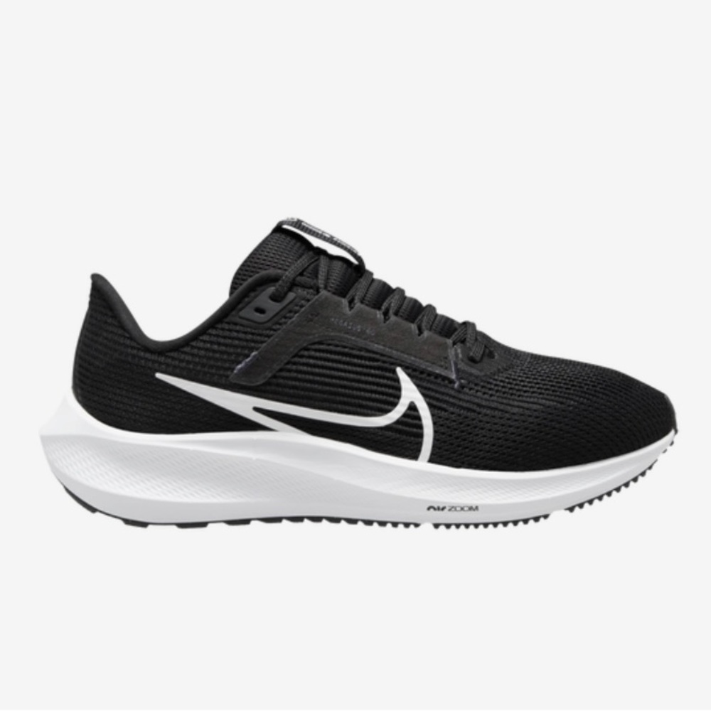 Nike Pegasus 40’s